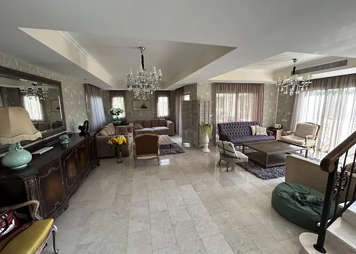 Seaview 6 Bedroom Villa With 28C Private Pool